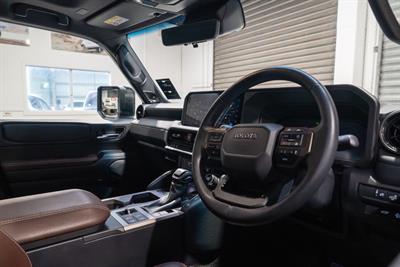 2024 Toyota LANDCRUISER PRADO - Thumbnail