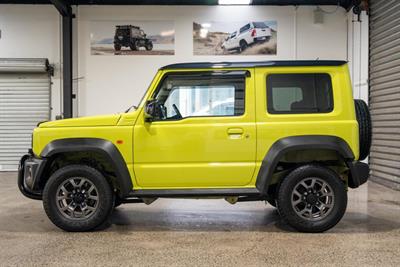2022 Suzuki Jimny - Thumbnail