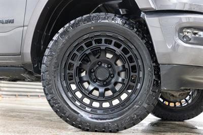 2022 RAM 1500 - Thumbnail