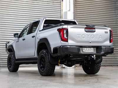 2026 Toyota Hilux - Thumbnail