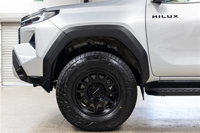 2026 Toyota Hilux - Thumbnail