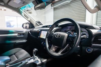 2021 Toyota Hilux - Thumbnail