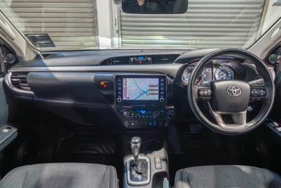 2021 Toyota Hilux - Thumbnail