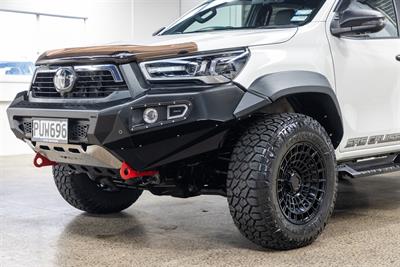 2023 Toyota Hilux - Thumbnail