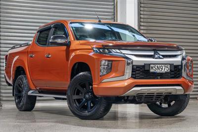 2020 Mitsubishi Triton - Thumbnail