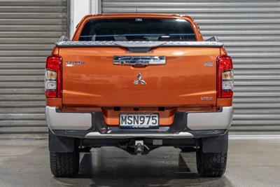 2020 Mitsubishi Triton - Thumbnail