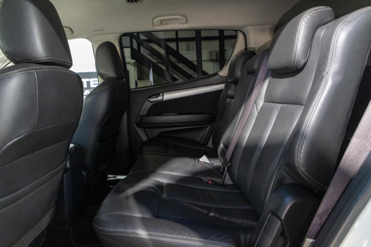 2014 Isuzu Mu-X