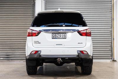 2014 Isuzu Mu-X - Thumbnail