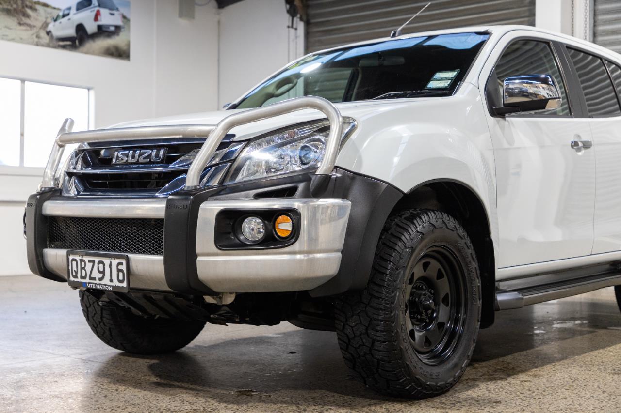 2014 Isuzu Mu-X