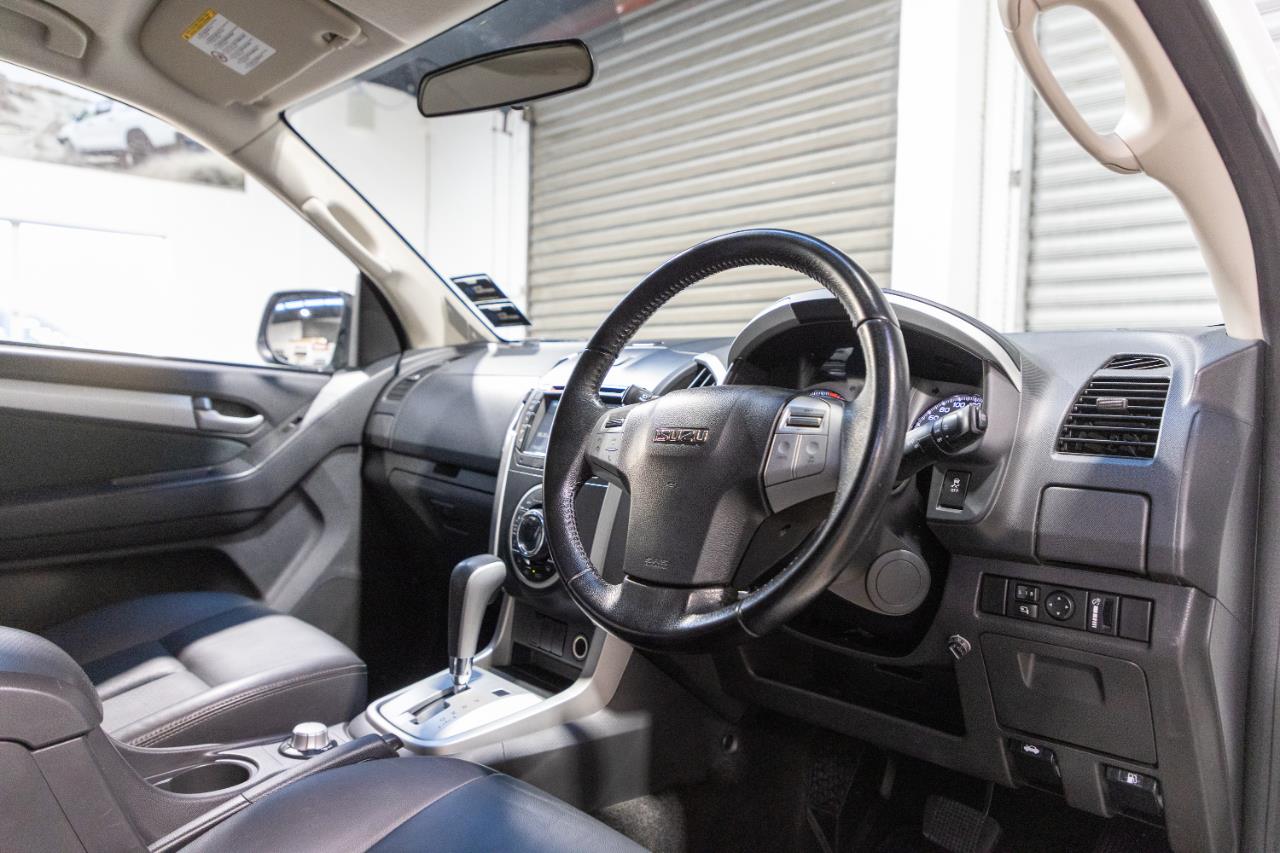 2014 Isuzu Mu-X