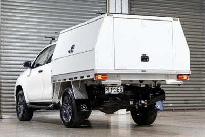 2022 Toyota Hilux - Thumbnail