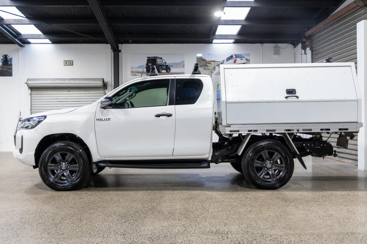2022 Toyota Hilux