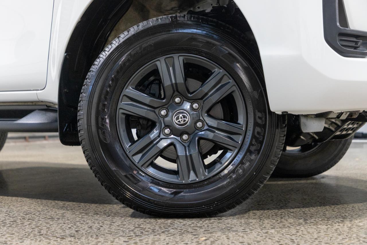 2022 Toyota Hilux