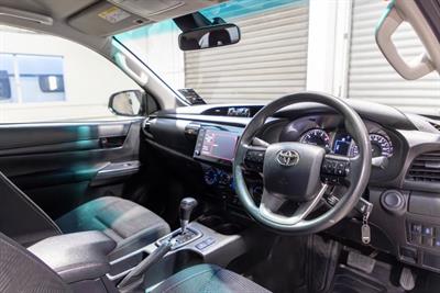 2022 Toyota Hilux - Thumbnail