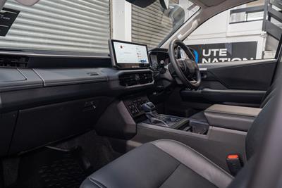 2026 Toyota Hilux - Thumbnail