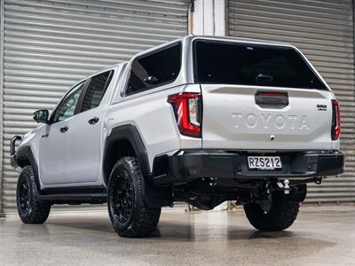 2026 Toyota Hilux - Thumbnail