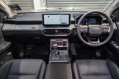 2026 Toyota Hilux - Thumbnail