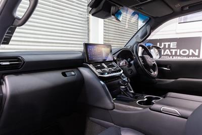 2022 Toyota Landcruiser - Thumbnail