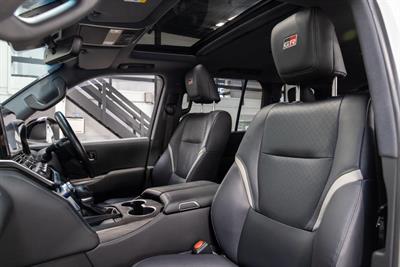 2022 Toyota Landcruiser - Thumbnail