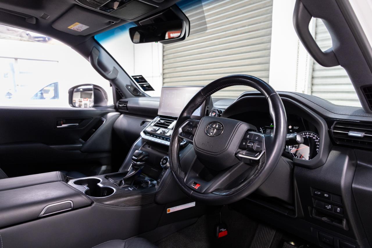 2022 Toyota Landcruiser