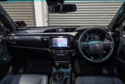 2022 Toyota Hilux - Thumbnail