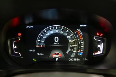 2023 Mitsubishi Pajero Sport - Thumbnail