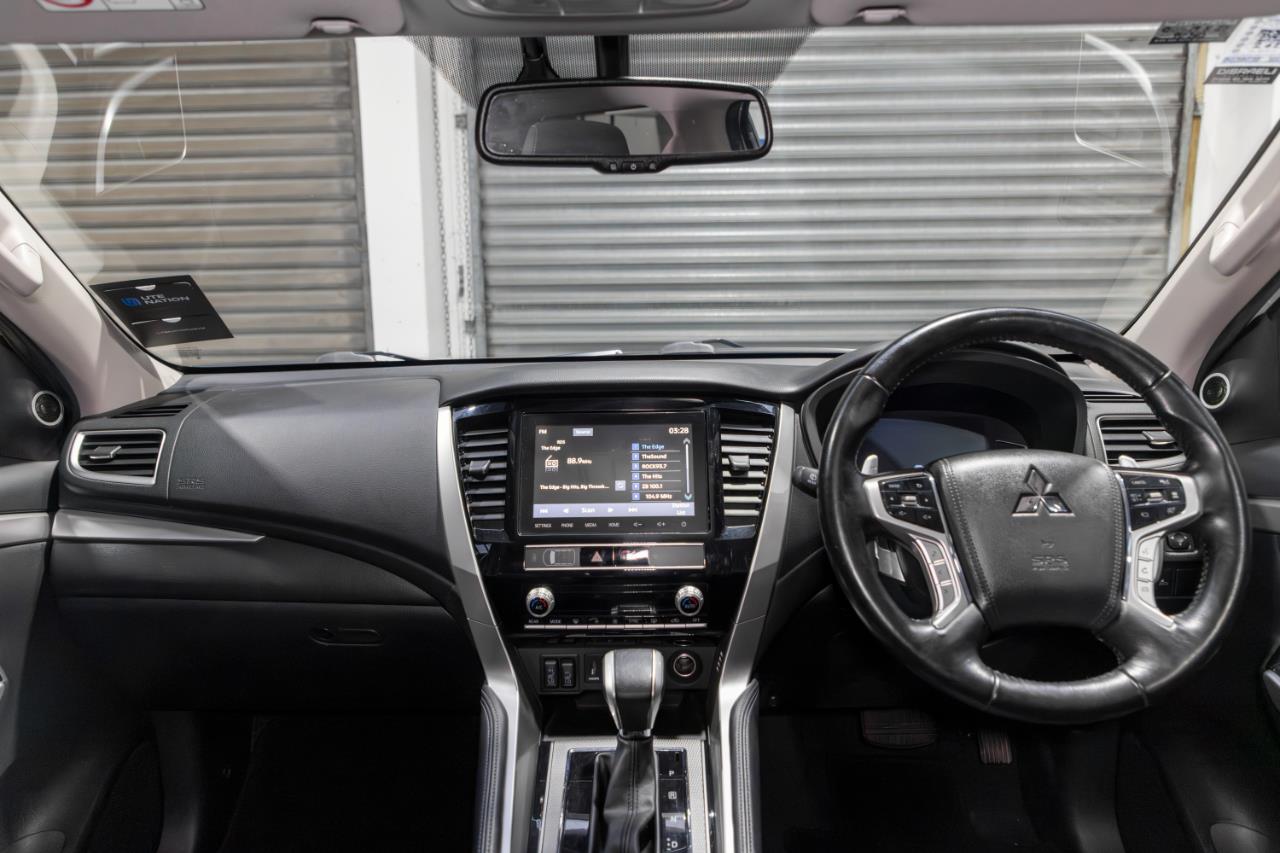 2023 Mitsubishi Pajero Sport