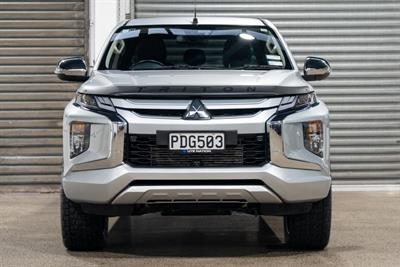 2022 Mitsubishi Triton - Thumbnail