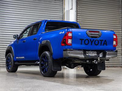 2020 Toyota Hilux - Thumbnail