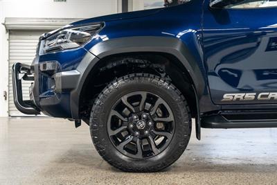 2023 Toyota Hilux - Thumbnail