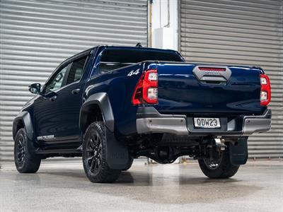 2023 Toyota Hilux - Thumbnail