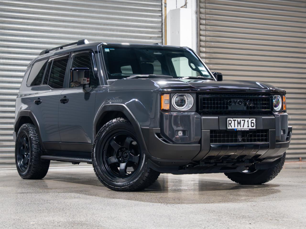 2025 Toyota Land Cruiser Prado