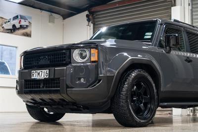 2025 Toyota Land Cruiser Prado - Thumbnail