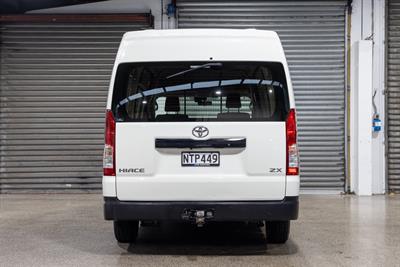 2021 Toyota Hiace - Thumbnail