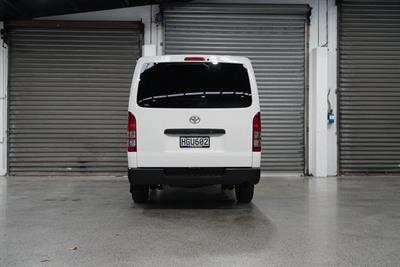 2014 Toyota Hiace - Thumbnail