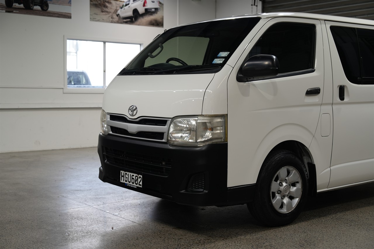 2014 Toyota Hiace