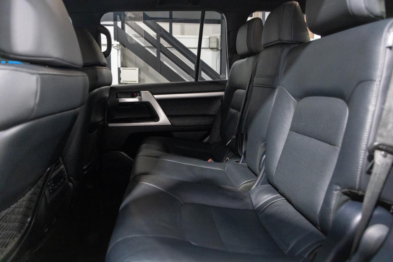 2019 Toyota Landcruiser
