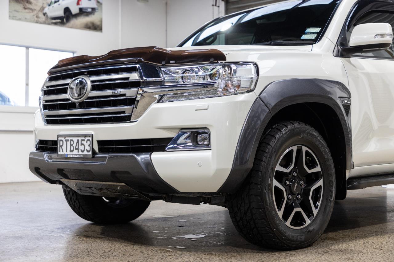 2019 Toyota Landcruiser