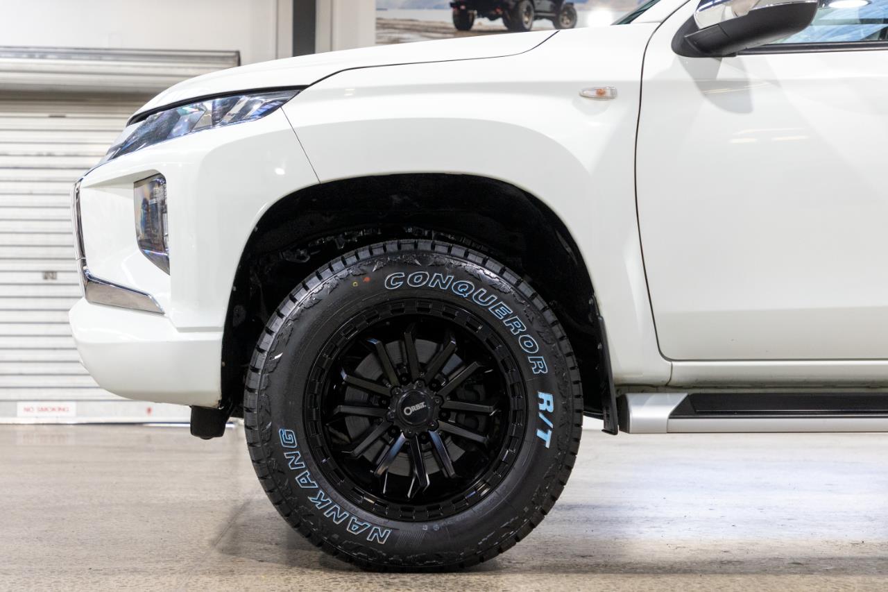 2021 Mitsubishi Triton