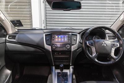 2021 Mitsubishi Triton - Thumbnail