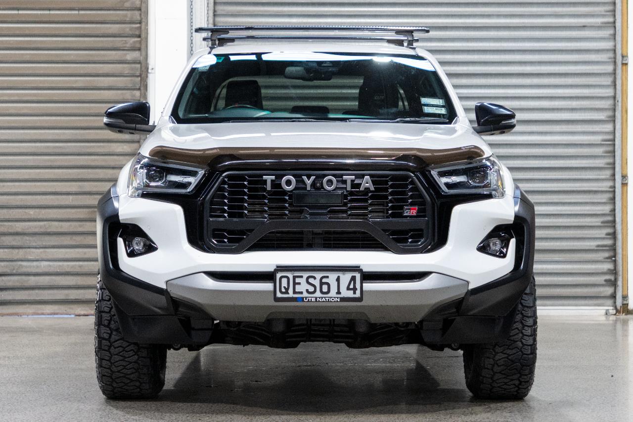 2023 Toyota Hilux
