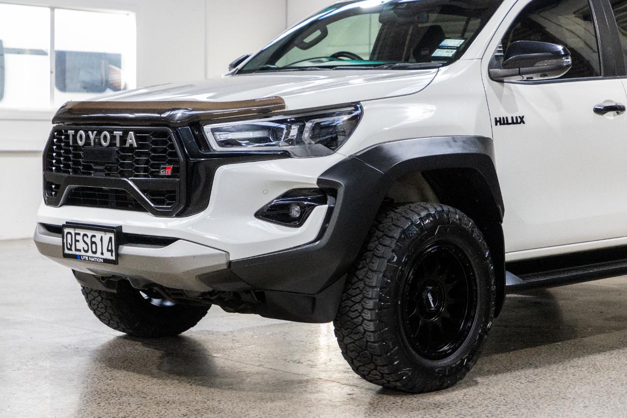 2023 Toyota Hilux