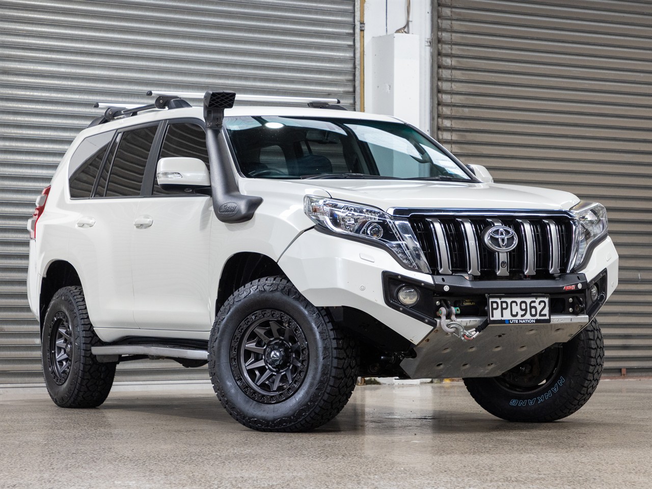 2014 Toyota LANDCRUISER PRADO