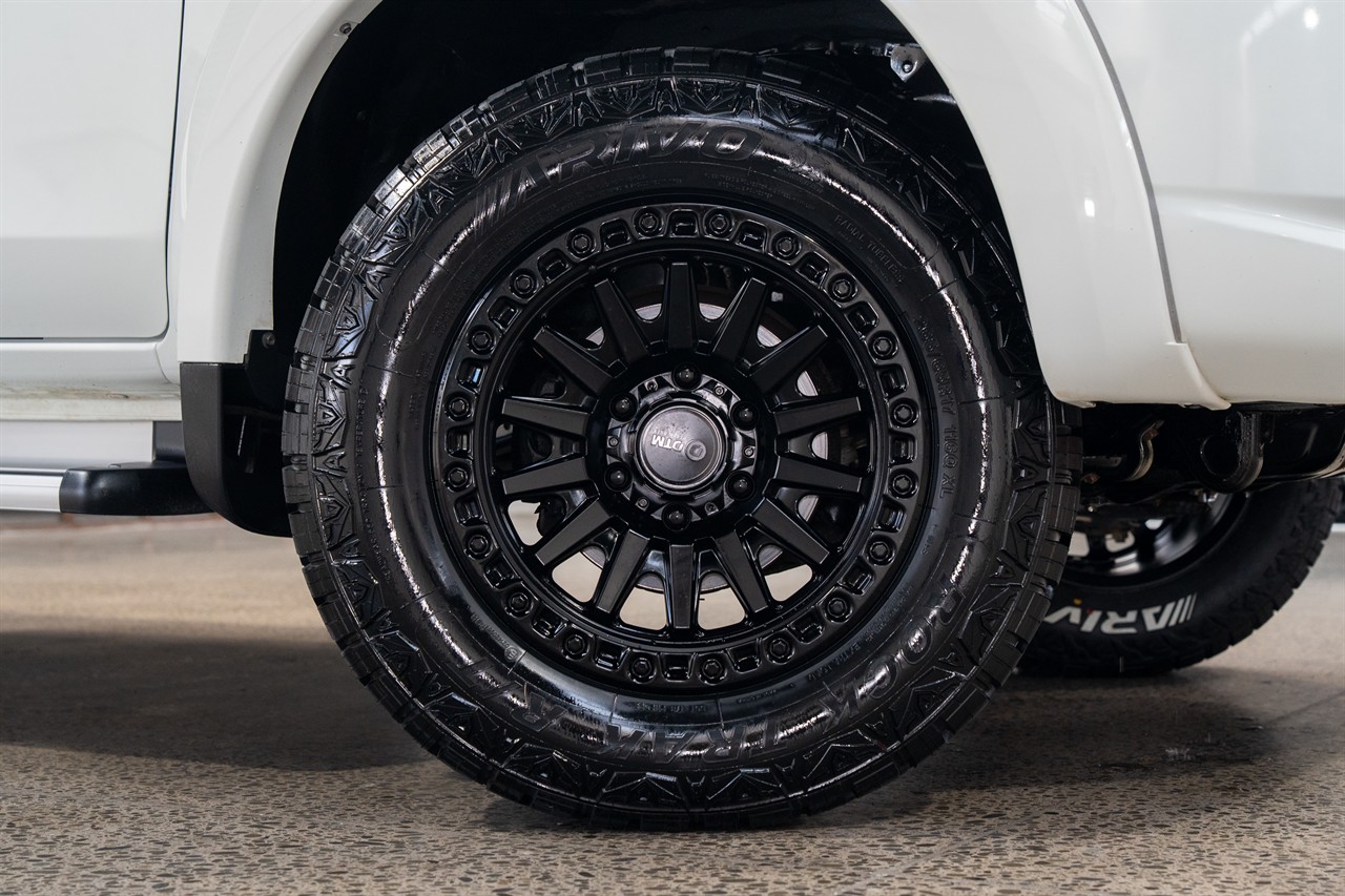 2017 Mitsubishi Triton