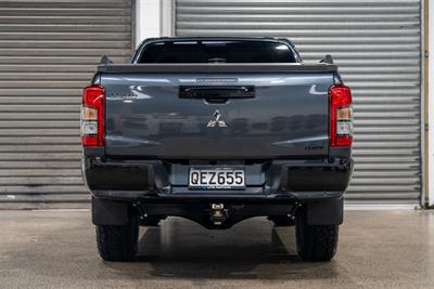 2023 Mitsubishi Triton - Thumbnail