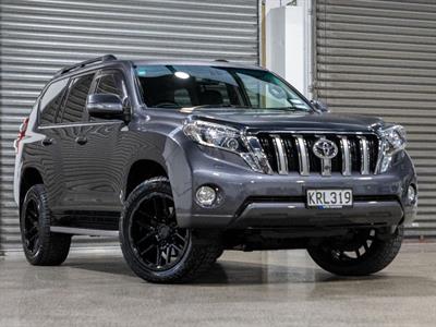 2017 Toyota LANDCRUISER PRADO