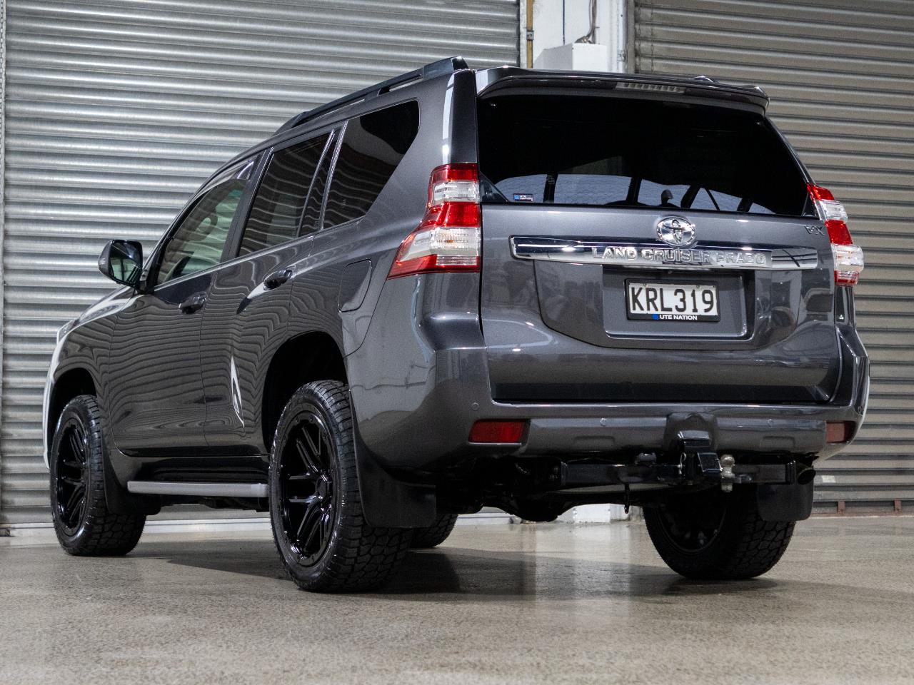 2017 Toyota LANDCRUISER PRADO