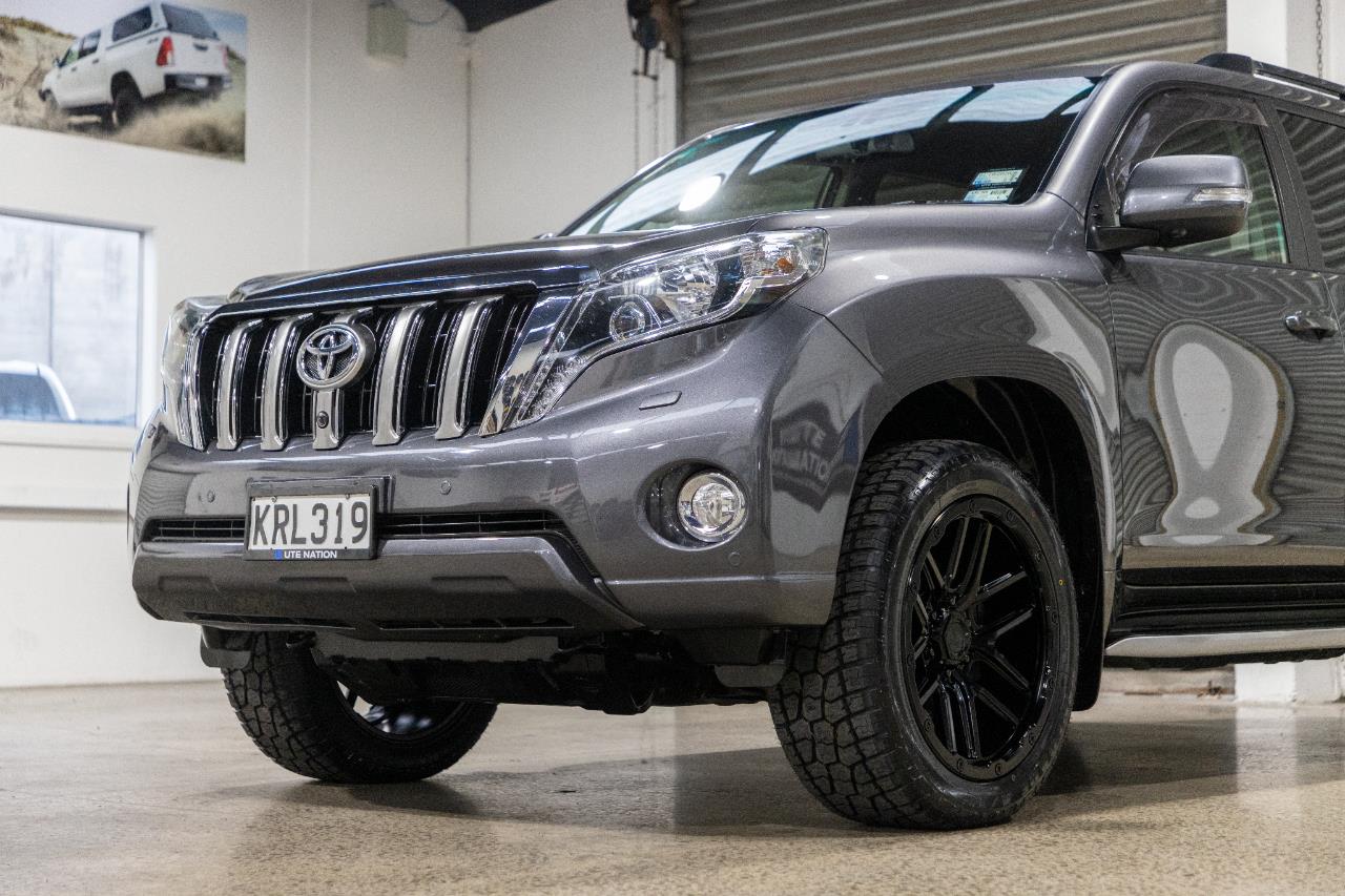 2017 Toyota LANDCRUISER PRADO