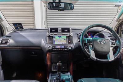 2017 Toyota LANDCRUISER PRADO - Thumbnail