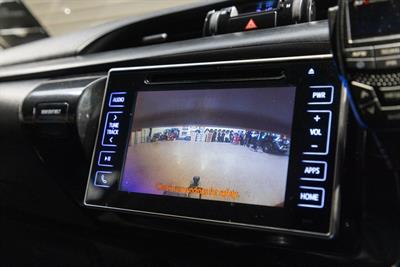 2018 Toyota Hilux - Thumbnail